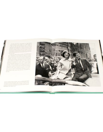 LIBRO CON FOTOGRAFIAS DE VIDAS EXTRAORDINARIAS - 9786075320540-1