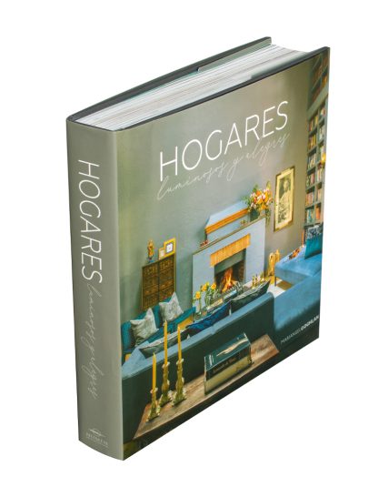 Libro de arquitectura Arquitectura y Diseño Hogares Luminosos y Alegres. - 9786075328027