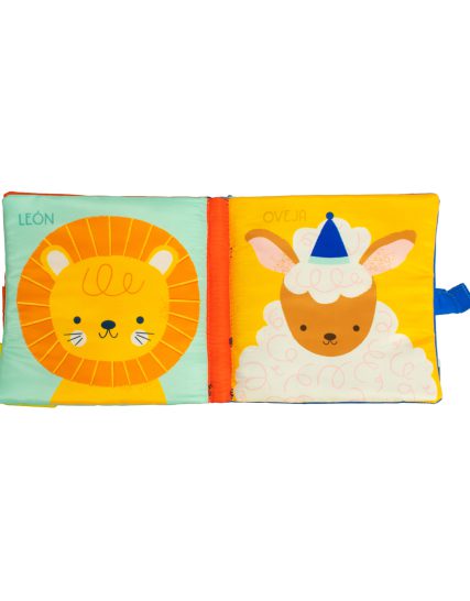 Cuento Interactivo suave con sonaja y mordedera Gato - 9789463781633-1