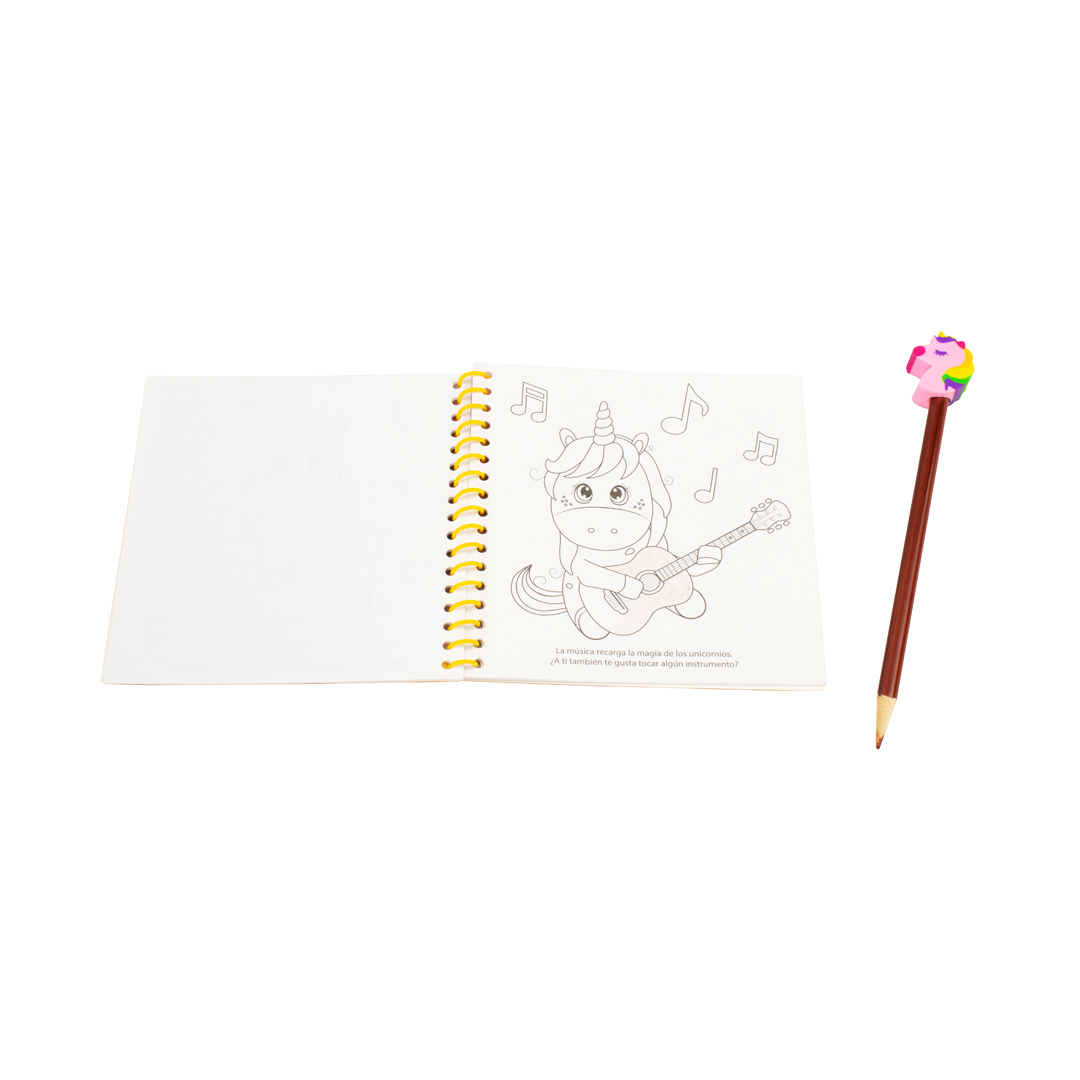 Libro para colorear Unicornios con 12 lápices 12 gomas - 0685071026663-4